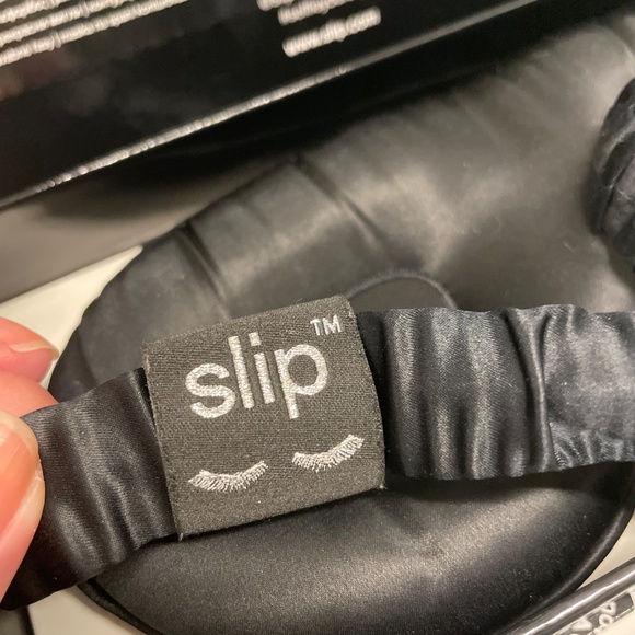 Slip Lovely Lashes Pure Silk Contour Sleep Mask with box - Picture 4 of 5